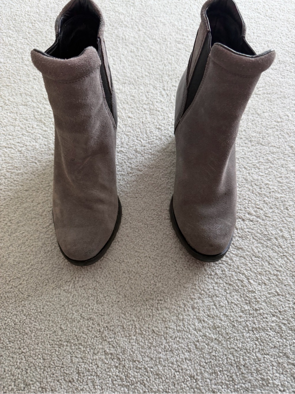 Sorel Womens 8 Joan Uptown Chelsea Wedge Boots Grey Suede Leather Waterproof